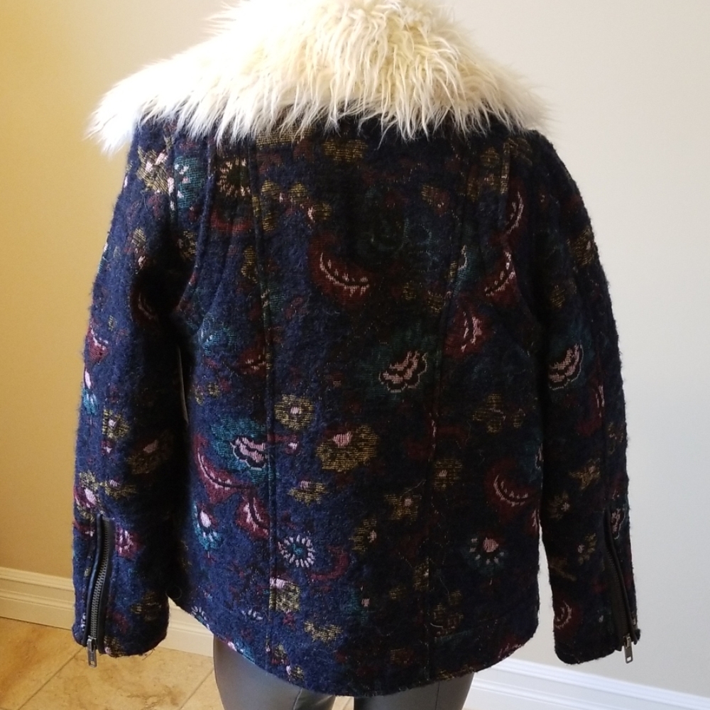Free People Jacket - Picture 2 of 3